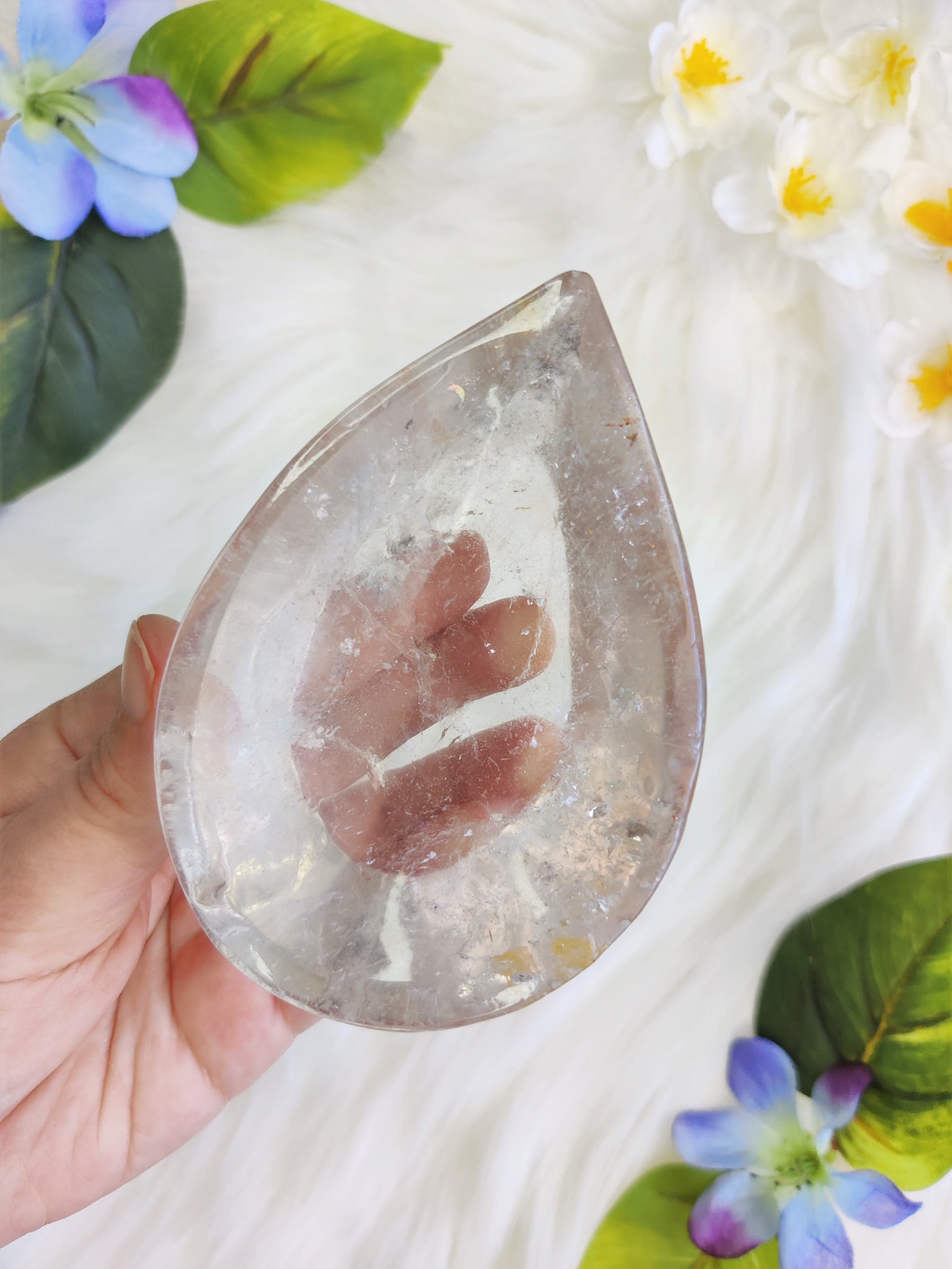 Clear Quartz Water Drop Bowl