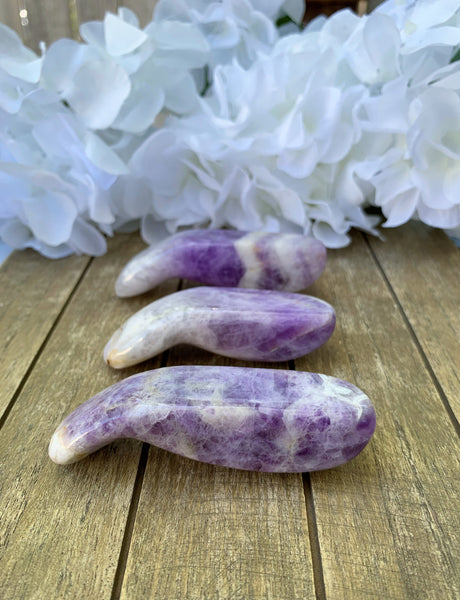 Amethyst Curved Massage Wand