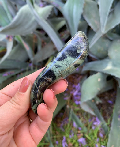 Kambaba (Crocodile) Jasper Curved Massage Wand