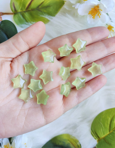 Tiny Prehnite Puffy Star